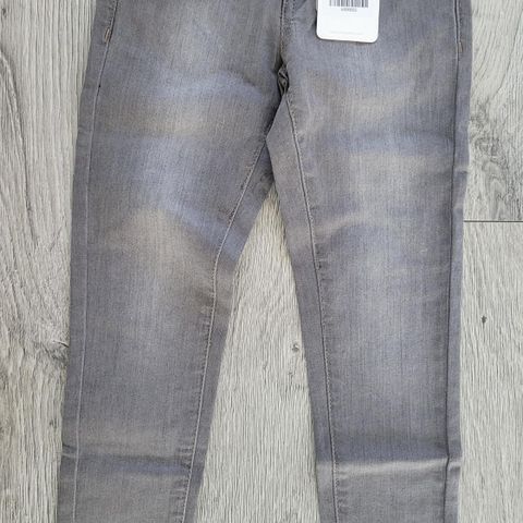 Ny POMPdeLUX jeans str 122