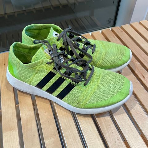 Adidas seilersko, str.44