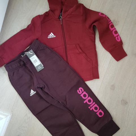 Adidas dress str 116