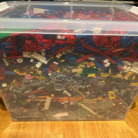 Lego - 61 liters full boks
