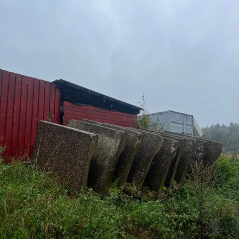 Støttemurselementer i betong