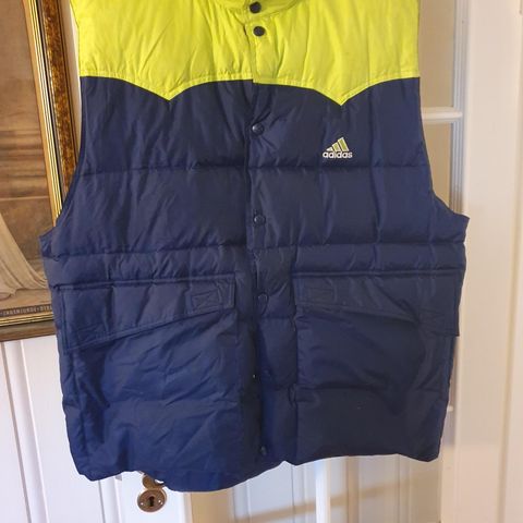 Addidas dun vest