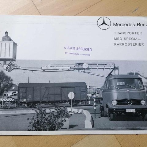 Mercedes Benz last brosjyre.