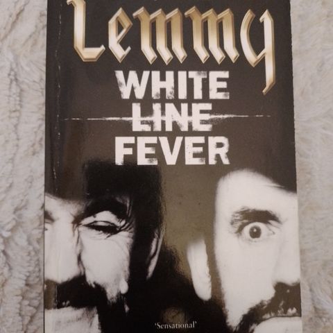 WHITE LINE FEVER - LEMMY - Må leses av alle som er glad i rock!