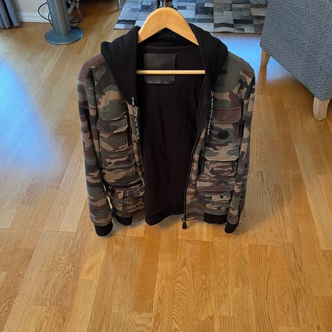 Litt brukt Philipp Plein sett hoodie sweat militær jakke og bukser