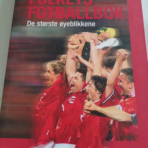 KR 50  FOLKETS FOTBALLBOK 2002