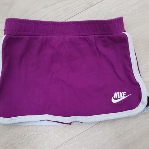 Nike treningsskjørt shorts 12-18 måneder