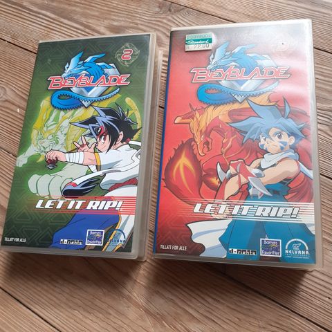 BEYBLADE. VHS. NORSKE TEGNEFILMER. 2 STK. 100KR.