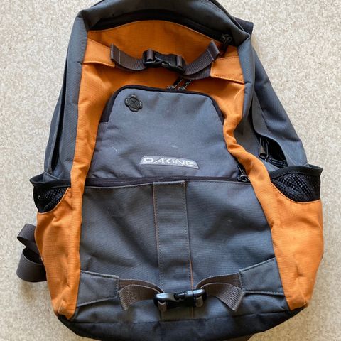 DAKINE Adventure Backpack