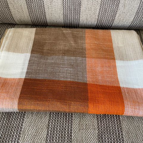 Vintage Finlayson rutete duk i brunt, oransje og beige