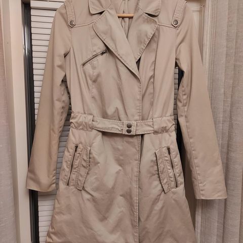 Sisley trench coat str 38