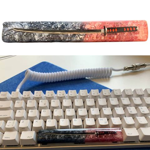 TILBUD! Artisan Resin Keycaps - Red Sword - Custom Keycaps - Gaming tastatur