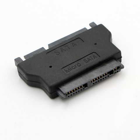 Micro SATA til SATA-adapter