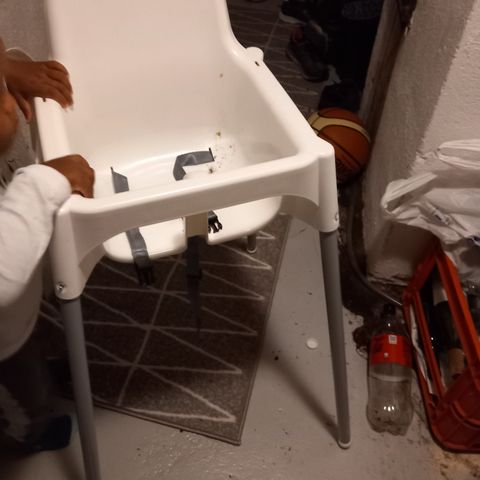 Ikea barnestol til leie