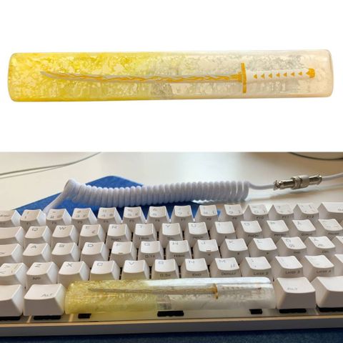 TILBUD! Artisan Resin Keycaps - Yellow Sword - Custom Keycaps - Gaming tastatur