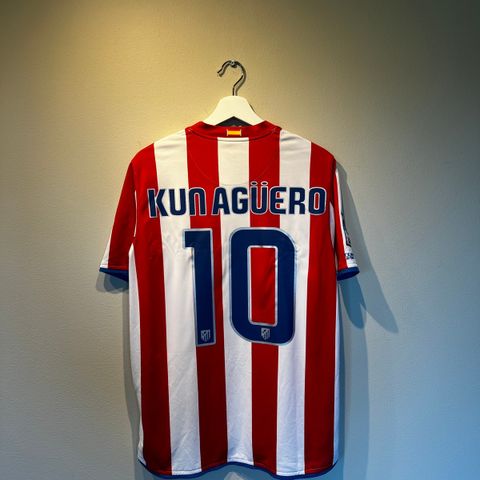 Atletico Madrid 08/09 «Kun Agüero 10» Vintage Fotballdrakt