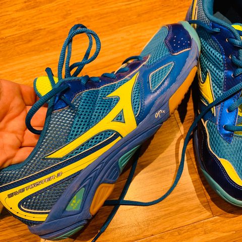 Mizuno wave twister 3 hallsko str. 40.5