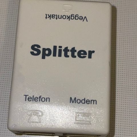 splitter veggkontakt telefon modem