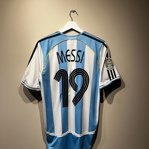 Argentina VM06 «Messi 19» Vintage Fotballdrakt