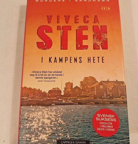 I kampens hete – Mordene i Sandhamn – Viveca Sten