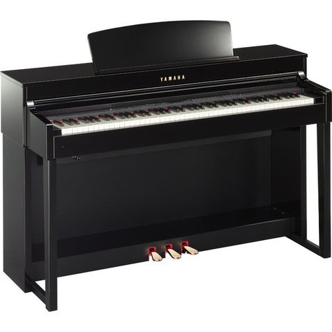 som ny Yamaha Clavinova CLP-470PE digital piano