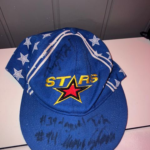 stars caps