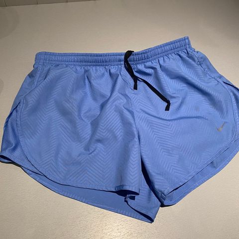 Nike treningsshorts dame