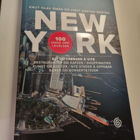 New York 100 unike opplevelser bok selges