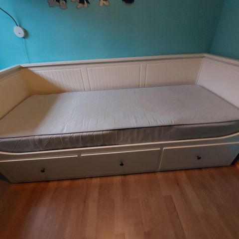 Hemnes Ikea seng