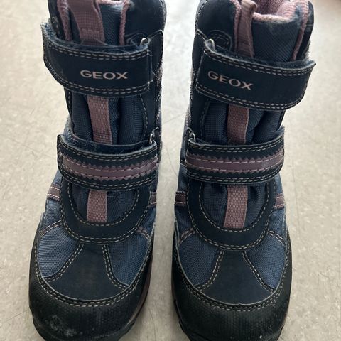 Brukte vintersko fra GEOX WATERPROOF str.31