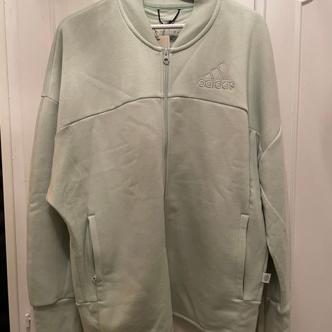 Adidas jakke NY