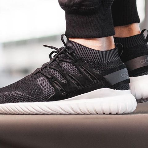 Adidas Originals Tubular Nova str. 44 2/3 US 10-1/2