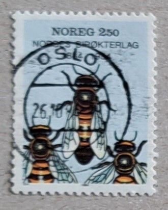 NK 956. Norges  Birøkterlag. Arbeidsbier. Stemplet OSLO 26.10.86