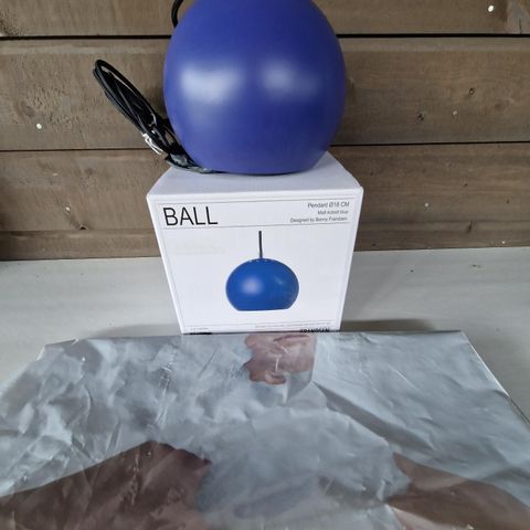 Nye Bolia Ball pendellamper