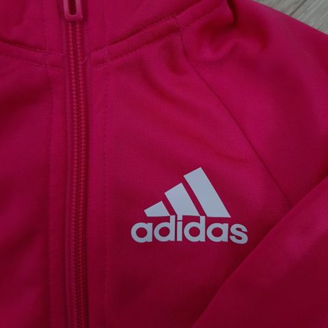 Adidas treningstopp rosa str. 104