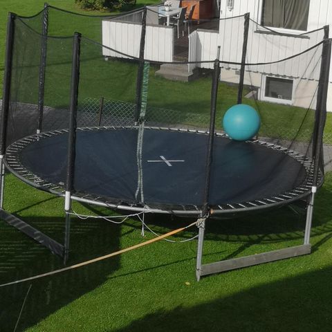 Trampoline, 4,2 meter, i bra stand