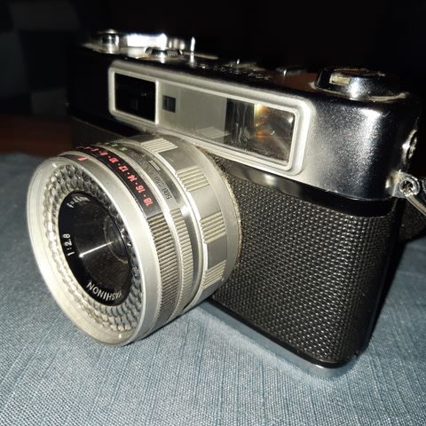 Yashica minister lll