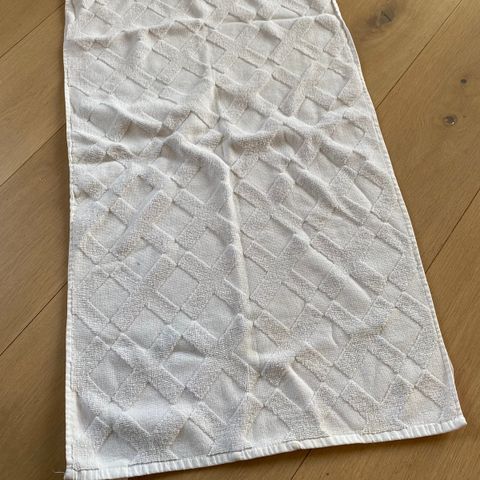Baderomshåndkle hvit med mønster