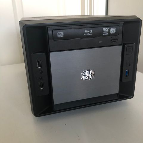 Cooler Master HTPC media PC