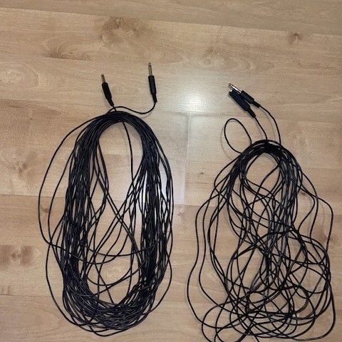 Jack skjøte kabel ca 19 meter og Jack til Jack 35 meter