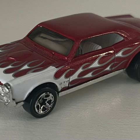 Hot Wheels ´67 Pontiac GTO fra 1996