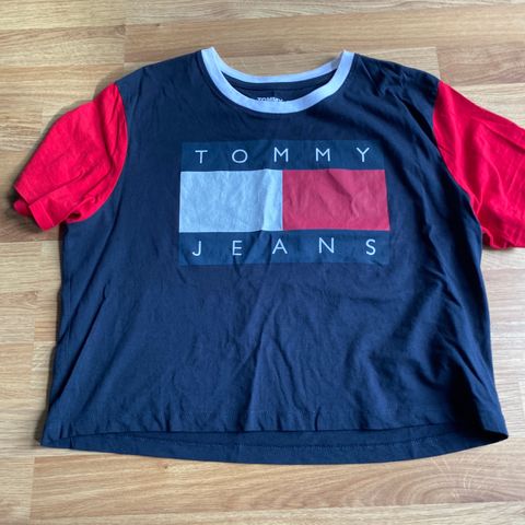 Tommy Hilfiger t-skjorte