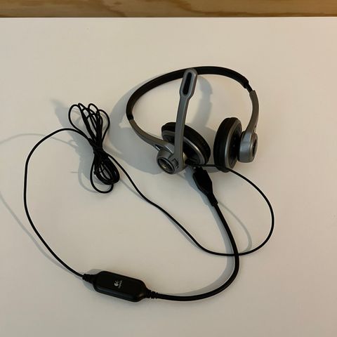 Logitech USB headset