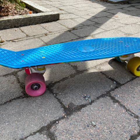 Lite brukt penny board selges