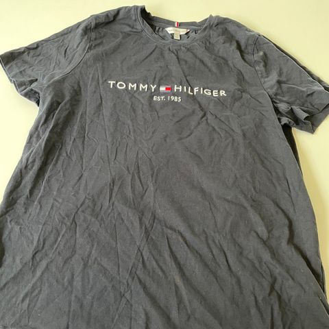 Tommy Hilfiger t-shirt str 46/ XL