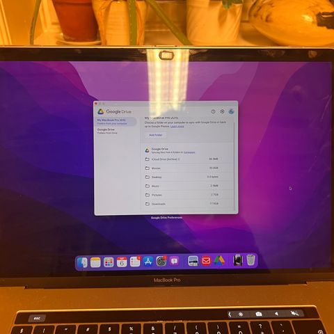 MacBook Pro 15" 2019 Retina, TouchBar, 512GB Storage, 16GB RAM, i7 processor