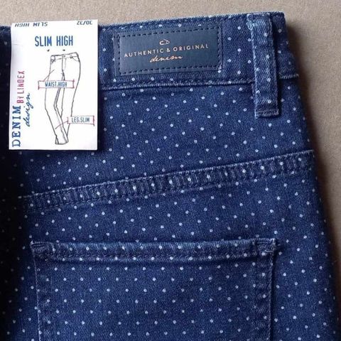 Jeans - ny & ubrukt - bukse - polkadots - stretch - slim - high - str 30/32!