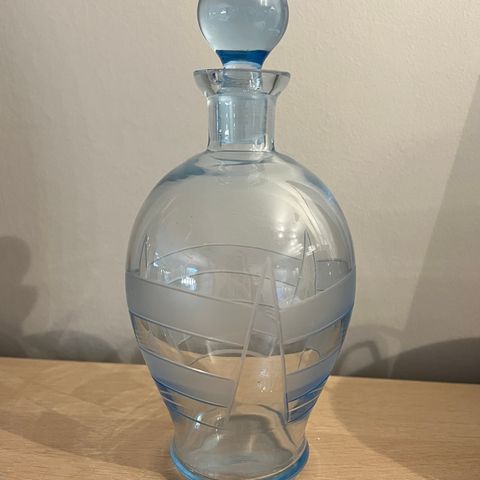 Klunkeflaske med likørglass