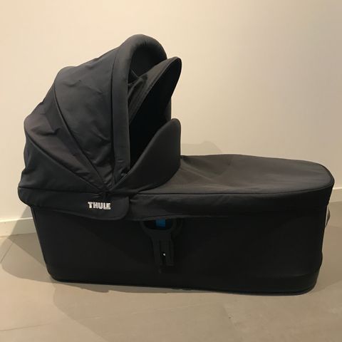 Thule urban glide bassinet /liggedel for baby (inkl regntrekk og myggnetting)