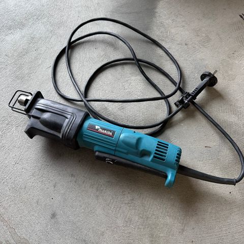 Makita tigersag / rett stikksag JR1000FT